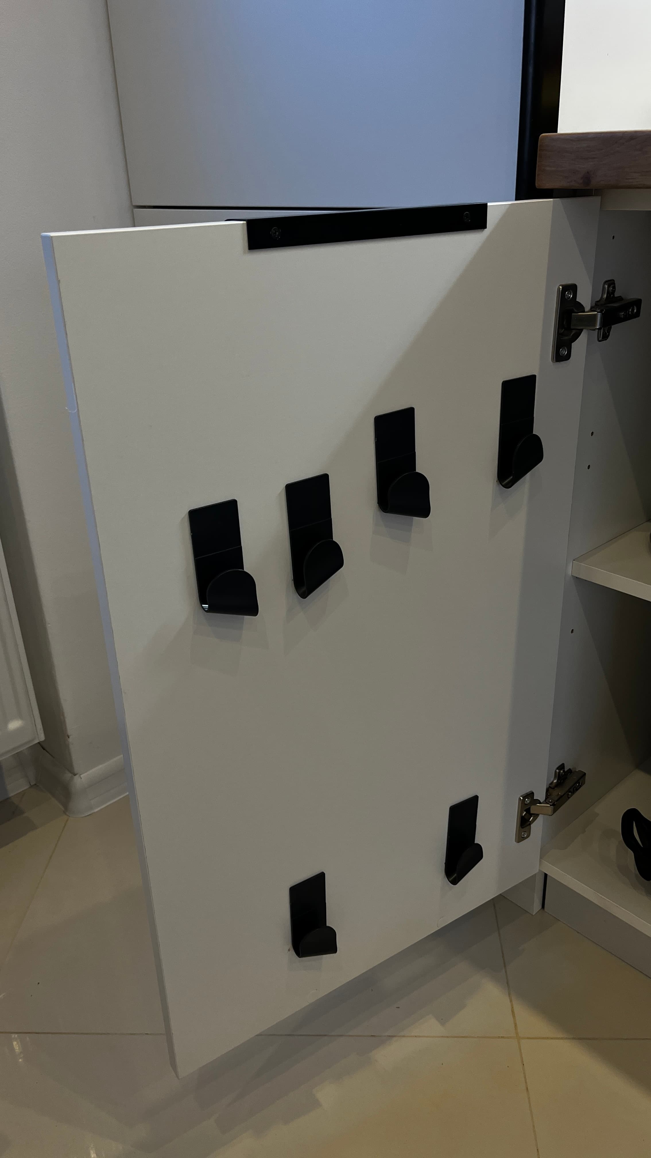 🍳 Twoja Kuchnia zasługuje na Święty Spokój: samoprzylepne uchwyty organizerowe (zestaw 6/12 szt.)